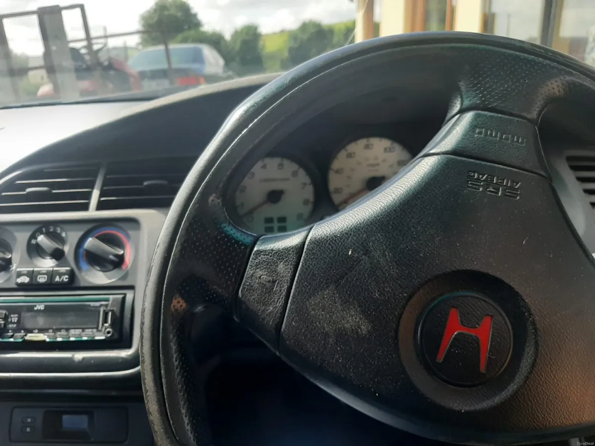 Honda Accord 2000 - Image 2