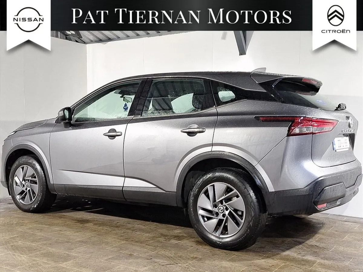 Nissan Qashqai 1.3 PET MILD HYBRID SV - Image 2