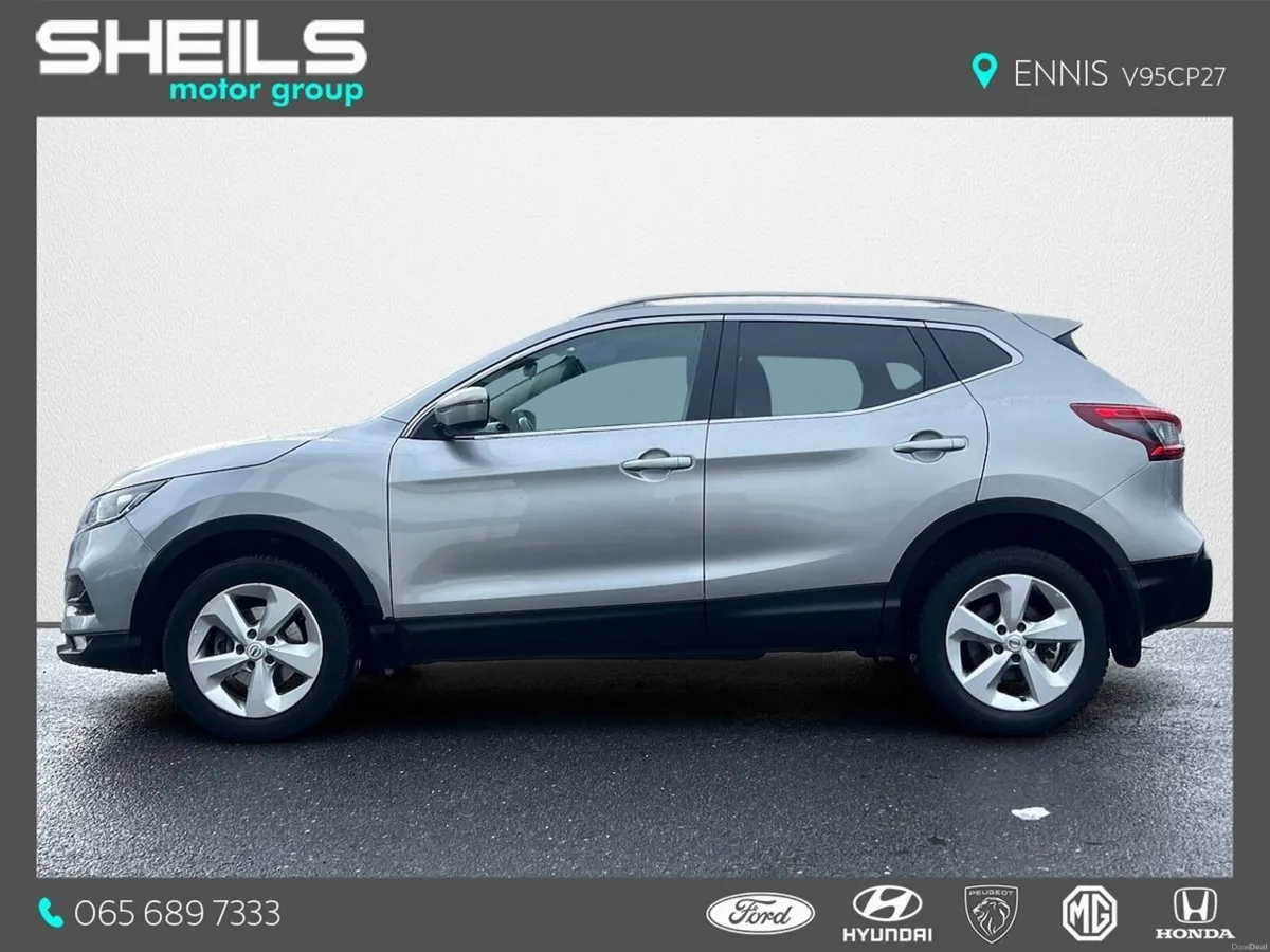 Nissan Qashqai 1.5 Diesel SV *Panoramic Glass Roof - Image 6