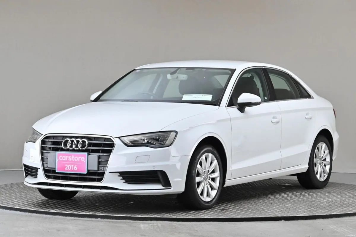 Audi A3 1.4 TFSI S-TRONIC 4DR **REVERSE CAM**PARK - Image 4