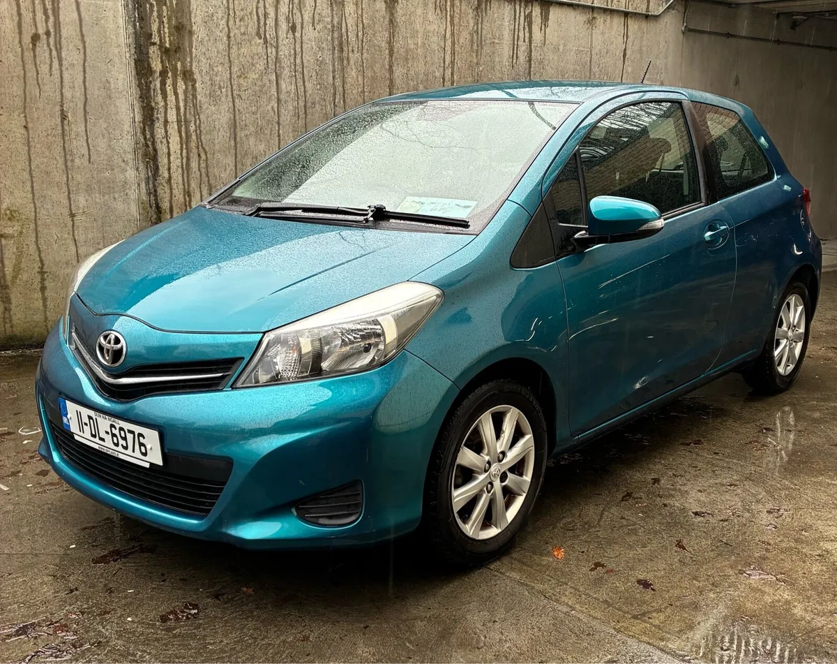 Toyota Yaris - Image 2