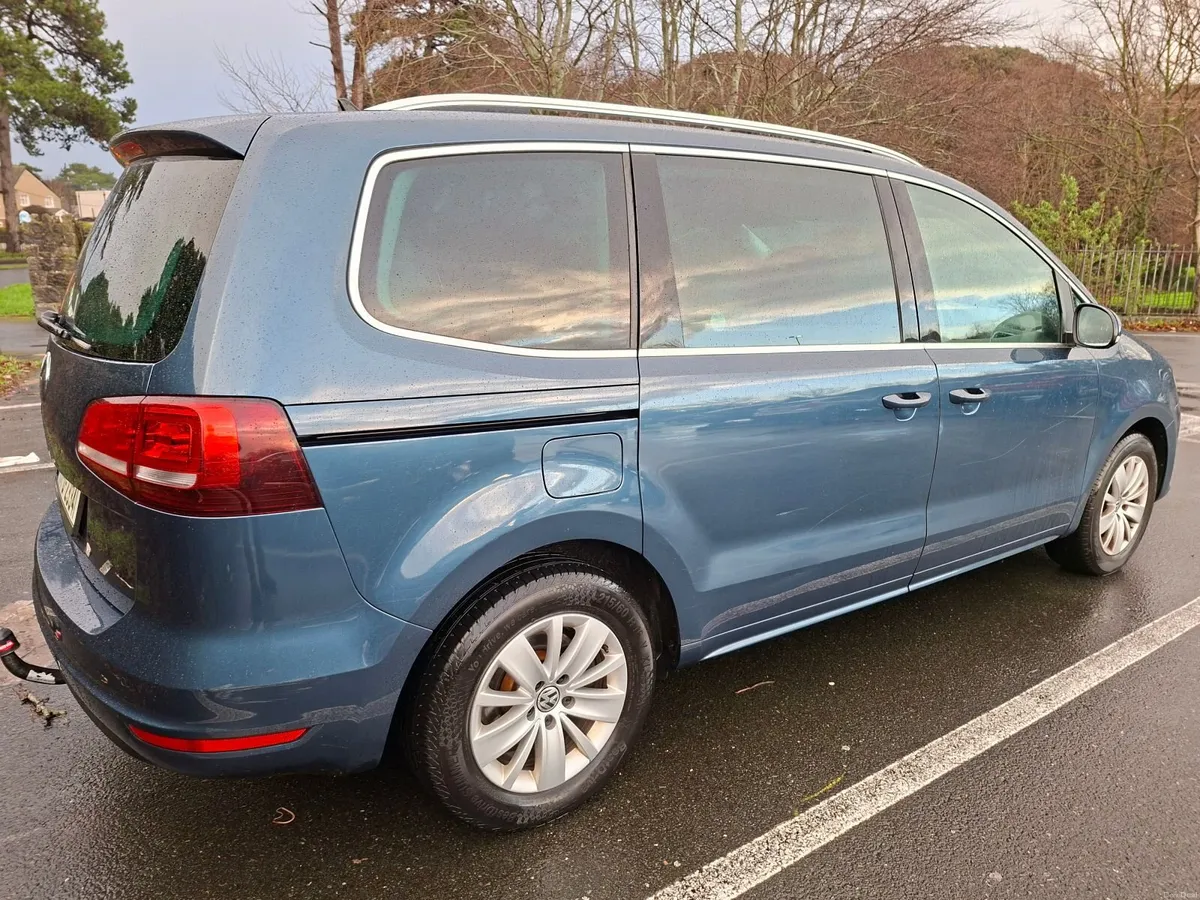 2017 VW Sharan CL BMT 2.0 TDI 150HP - Image 4