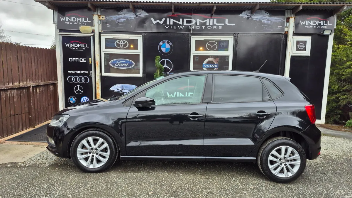 Volkswagen Polo 1.2 Tsi Automatic 2016 - Image 4