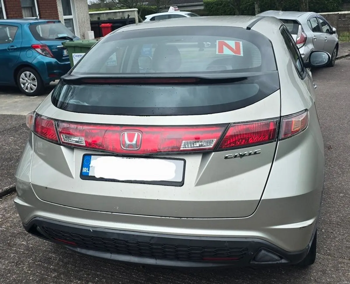 2006 Honda Civic - Image 2