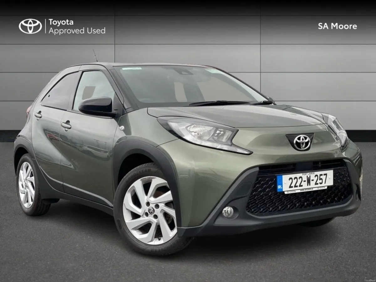 Toyota Aygo X LOW KM'S - GREAT COLOUR - DESIGN - Image 1