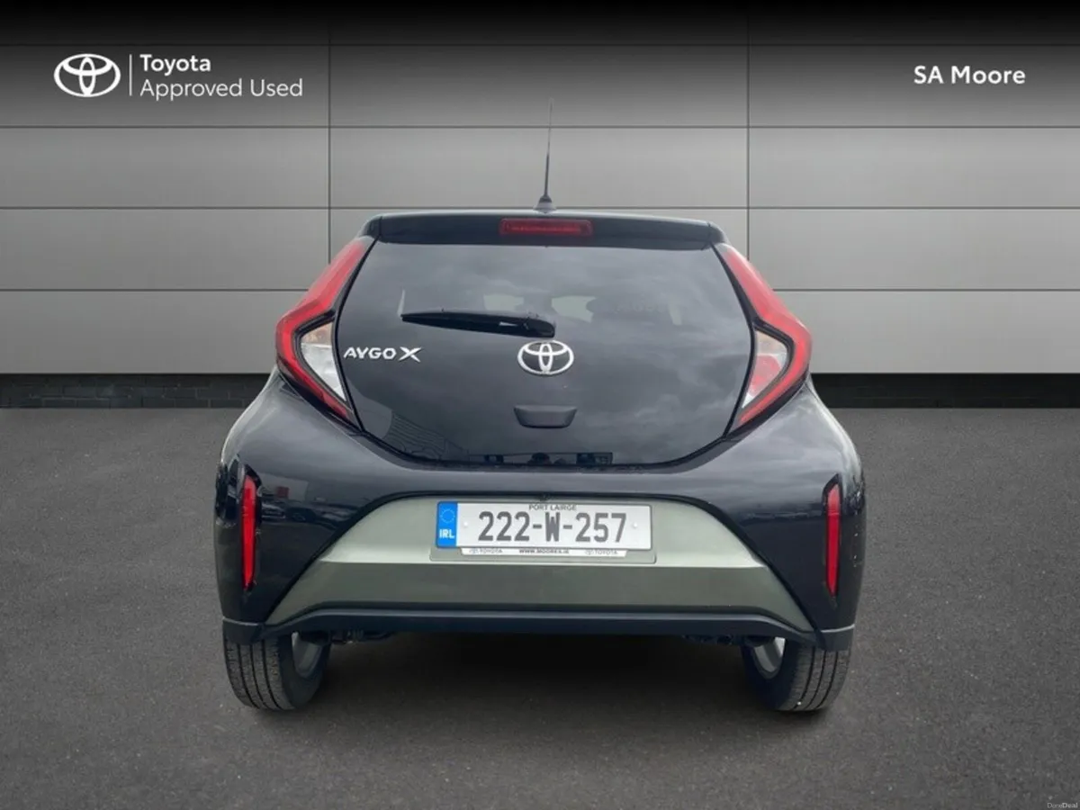 Toyota Aygo X LOW KM'S - GREAT COLOUR - DESIGN - Image 4