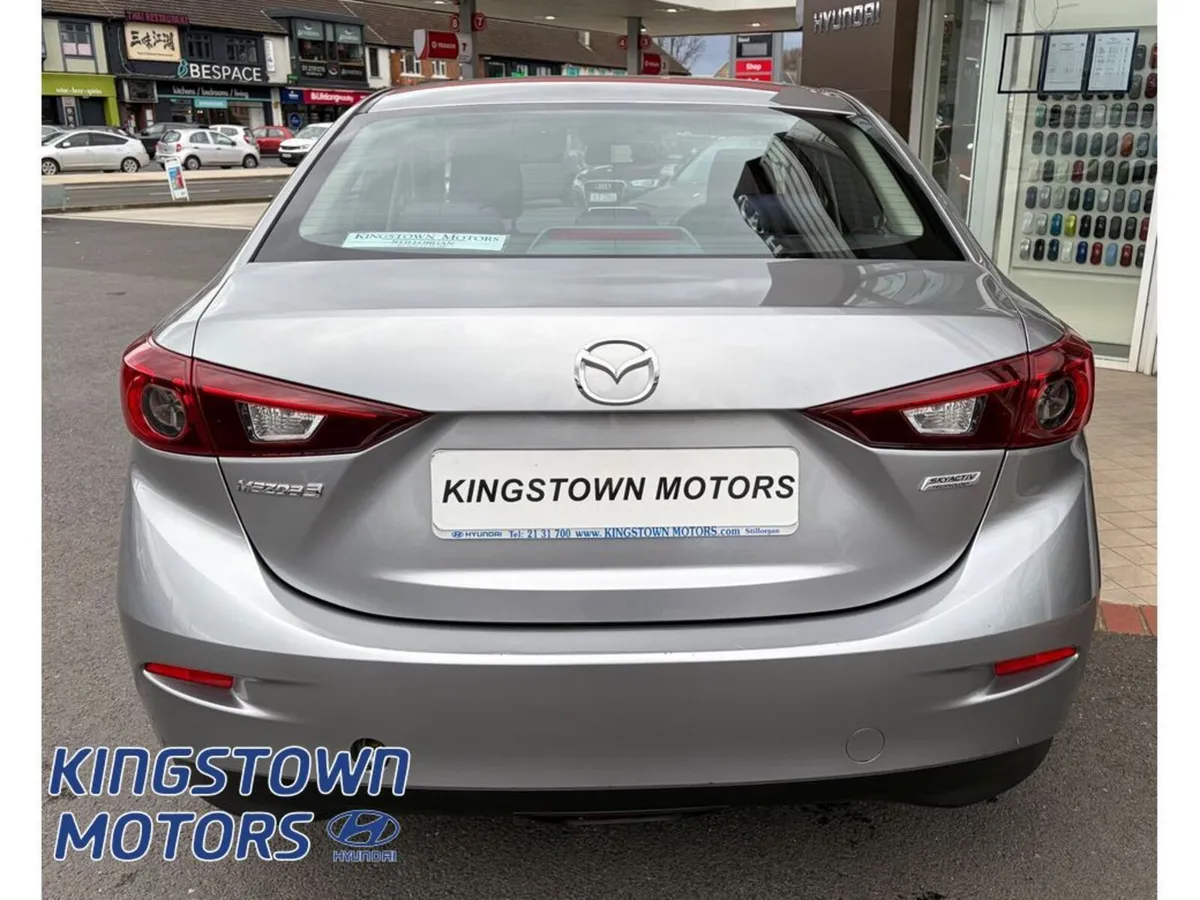 Mazda Mazda3 1.6D (100PS) Exec 4DR - Image 4