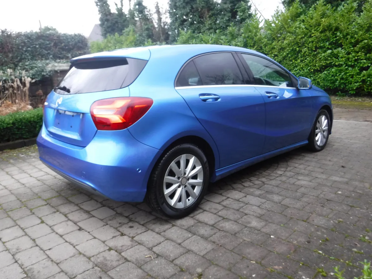 MERCEDES A180 1.6 AUTO LOW MILES HIGH SPEC - Image 3