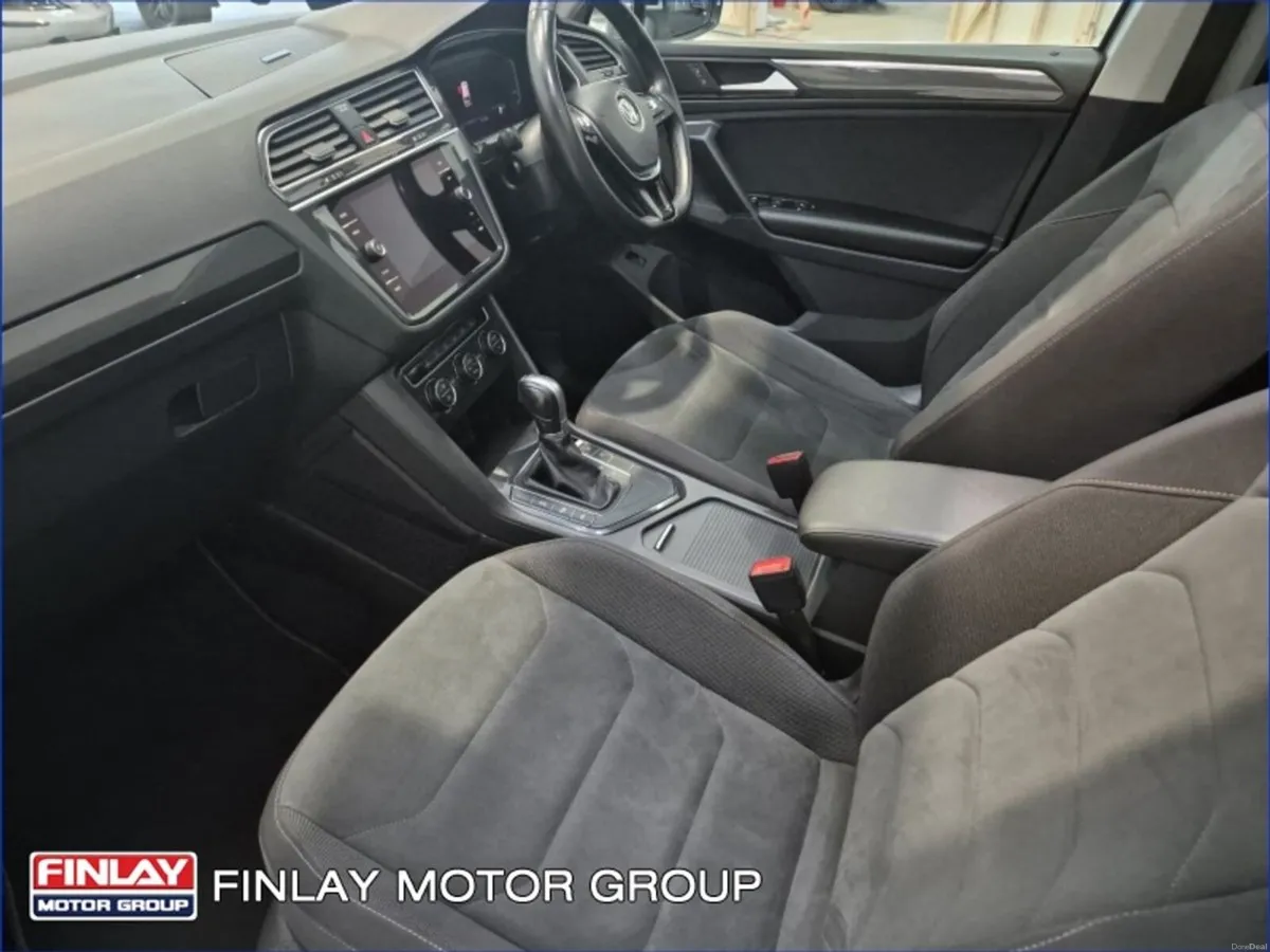 Volkswagen Tiguan 2.0 TDI 150HP Highline DSG Pan R - Image 4