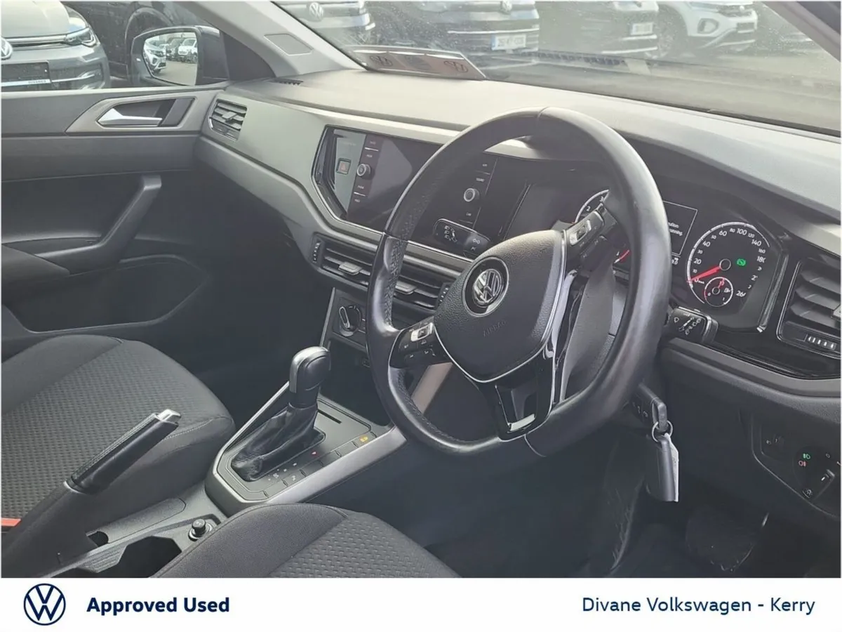 Volkswagen Polo COMFORTLINE 1.0 TSI 95 BHP AUTOMAT - Image 4
