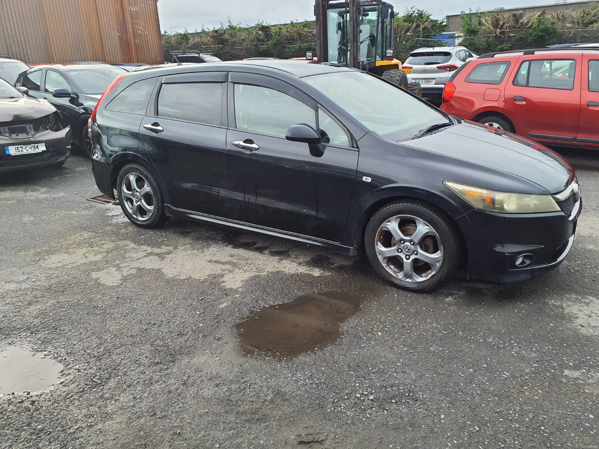 Honda stream RSZ 2008 Automatic - Image 2