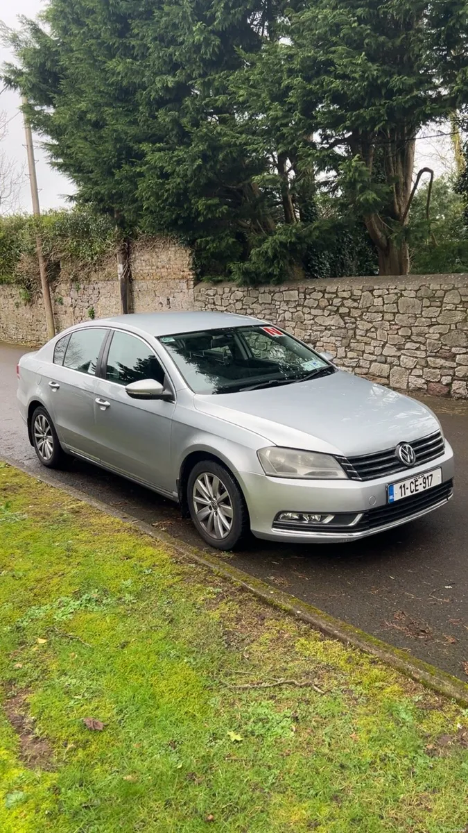 Volkswagen Passat 1.6 litre nct and taxed - Image 1