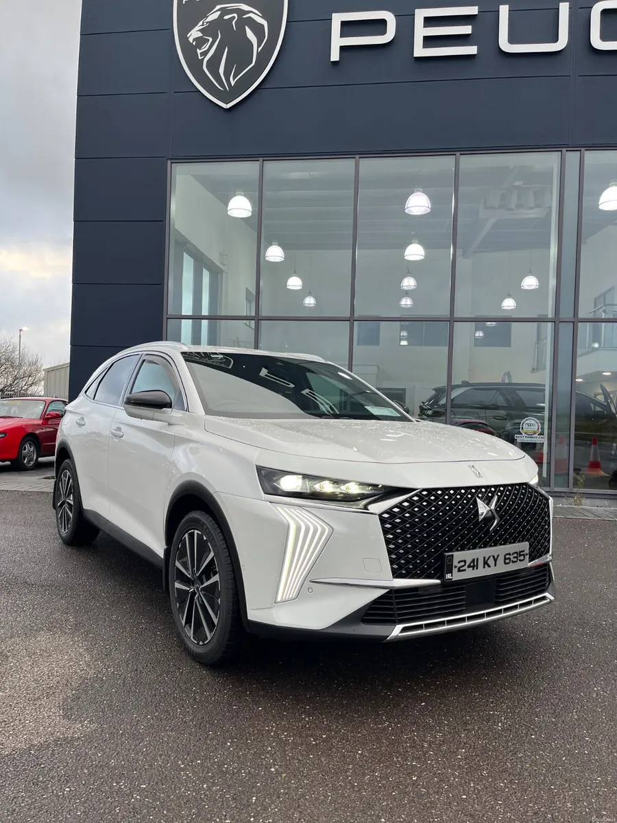 DS Automobiles DS 7 2024 - Image 1