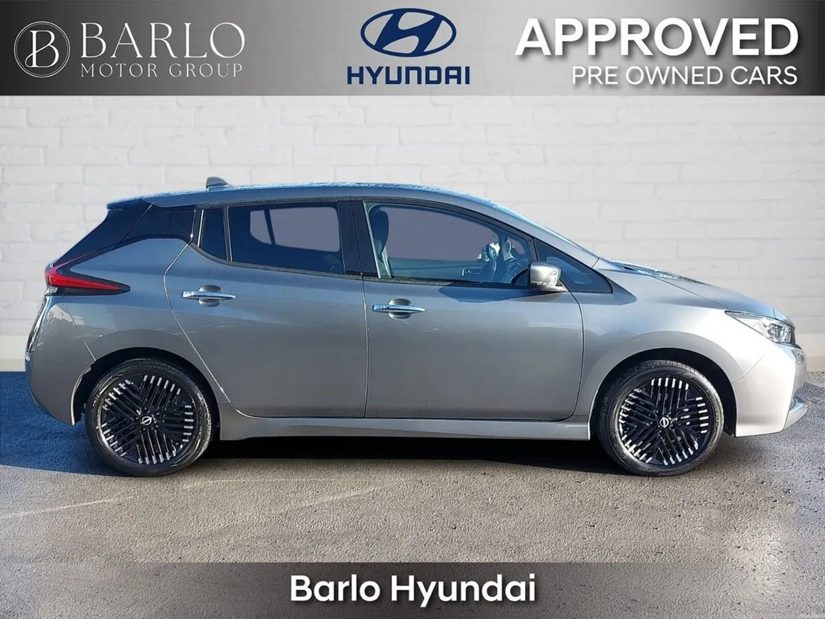 Nissan Leaf Leaf SV Premium 62 kWh - Image 4