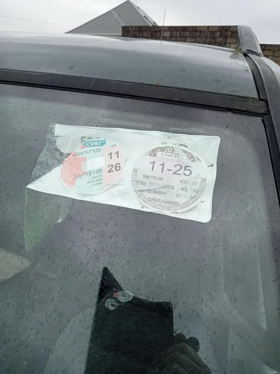 Mitsubishi Shogun 1999 - Image 2