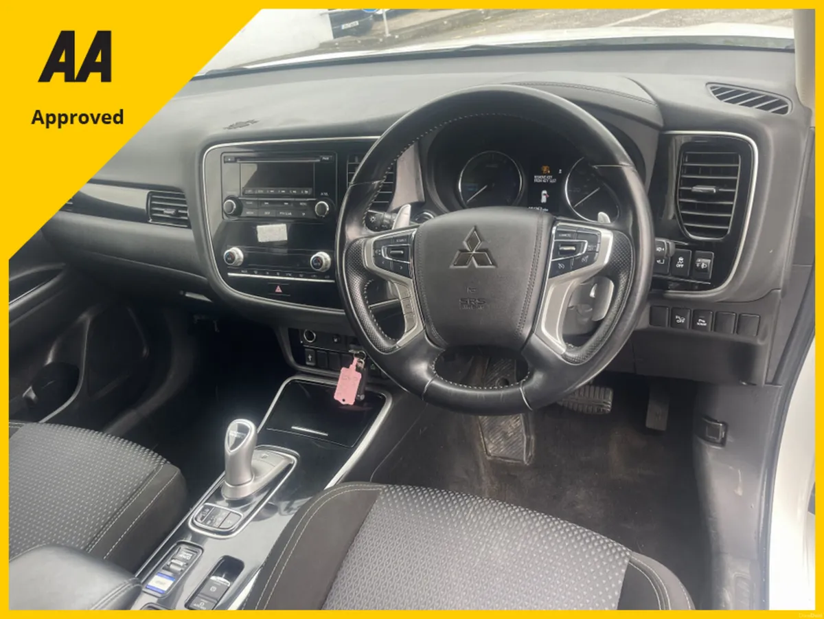 Mitsubishi Outlander VERVE PHEV CVT FREE DELIVERY - Image 4