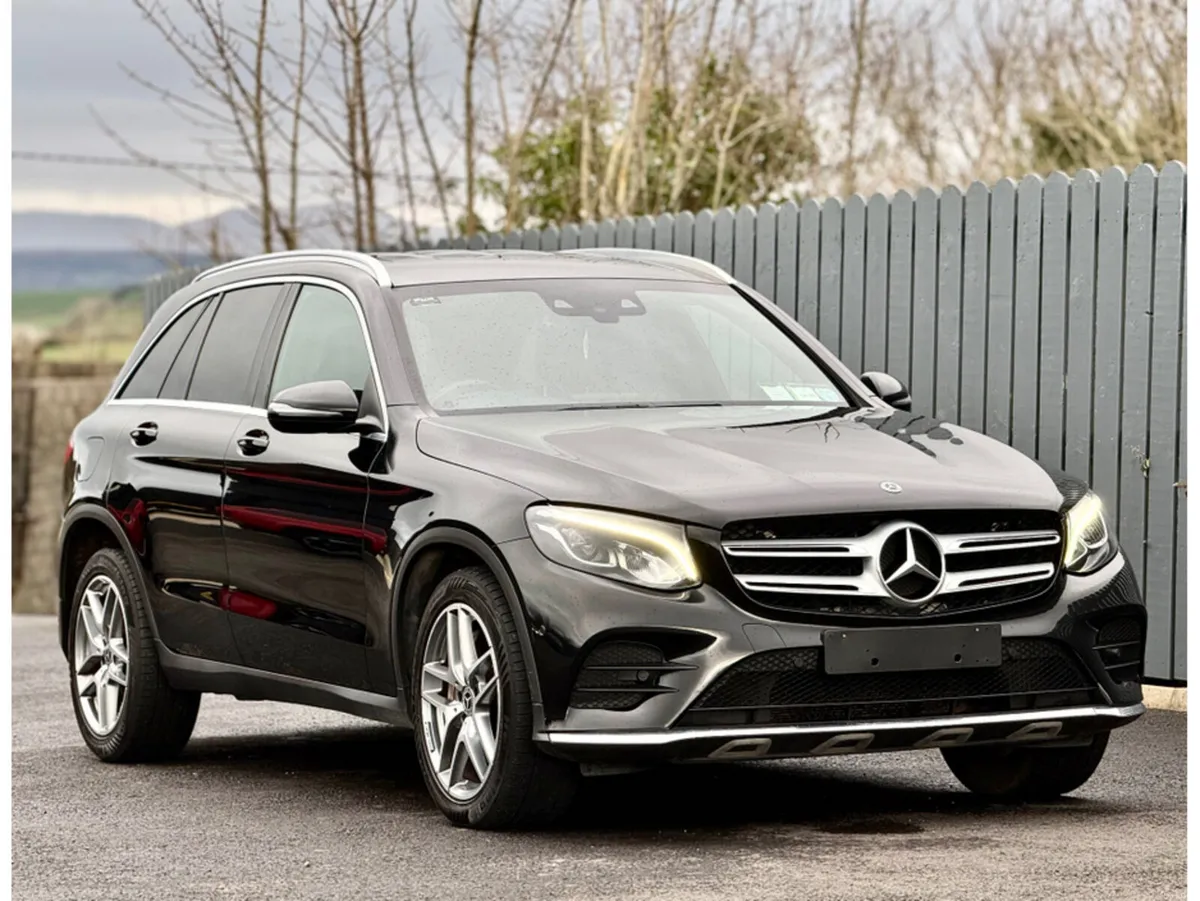 Mercedes-Benz GL-Class 2018 Mercedes GLC AMG Line - Image 3