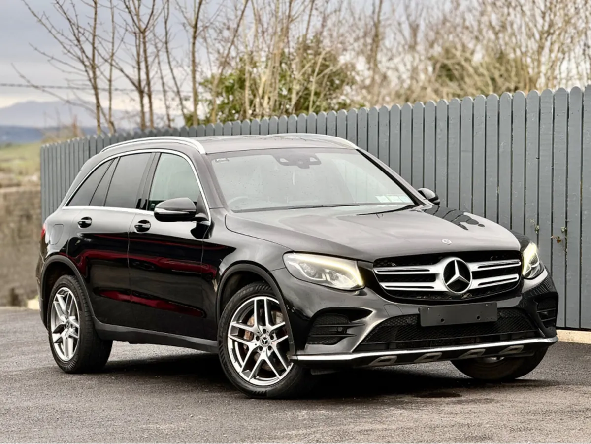 Mercedes-Benz GL-Class 2018 Mercedes GLC AMG Line - Image 4