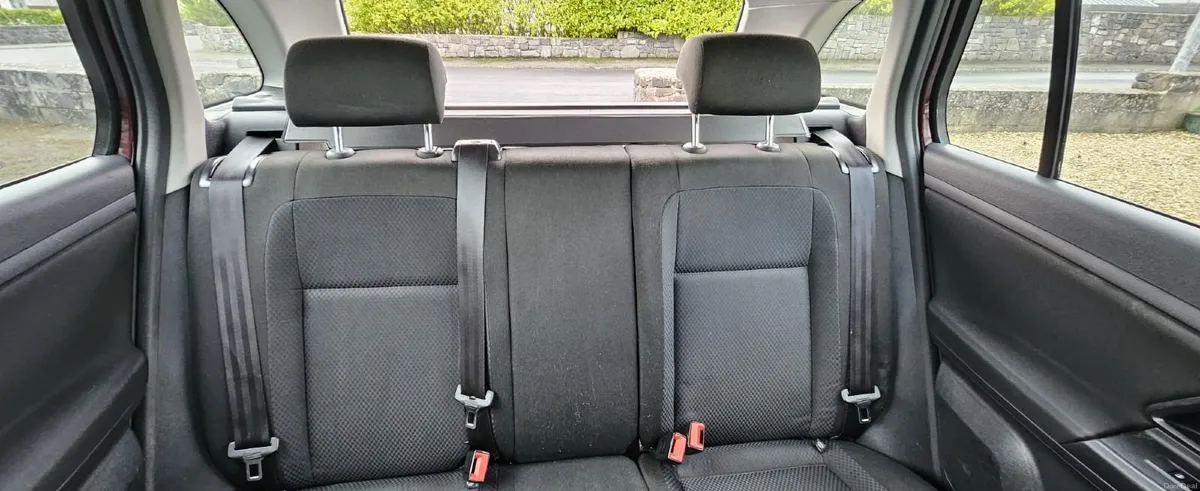 Skoda Fabia 2012 - Image 2