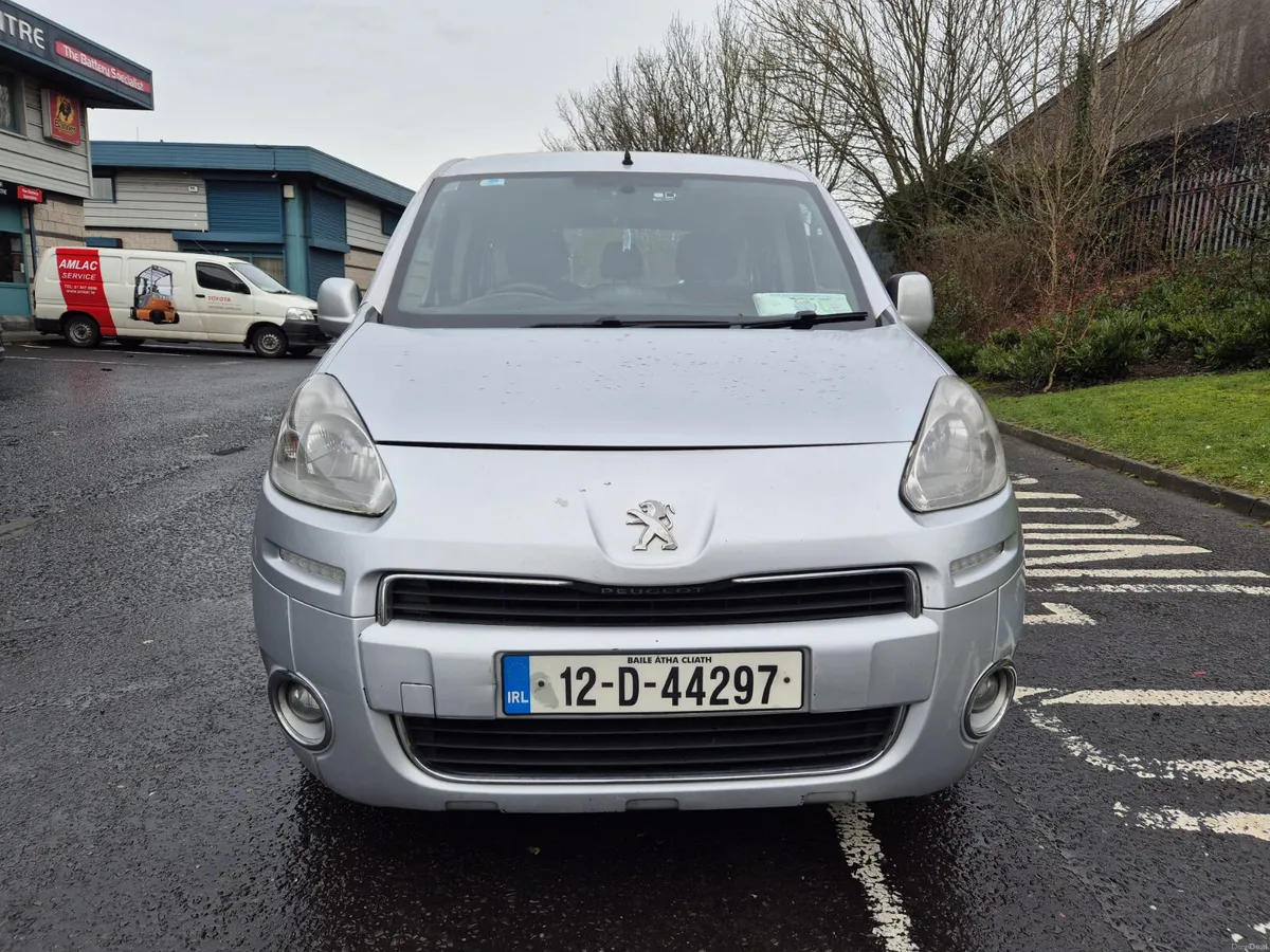PEUGEOT PARTNER / 2012 / 1.6 DIESEL / MANUAL / WAV - Image 2