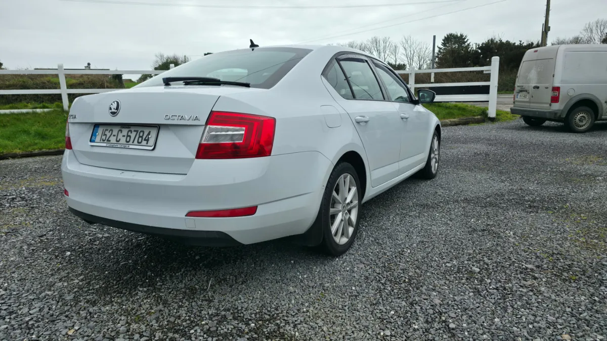 Skoda Octavia 2015 - Image 4
