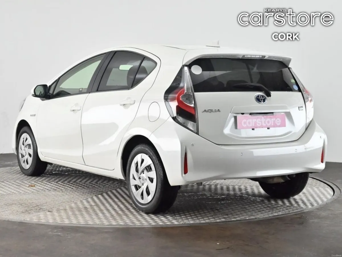Toyota Aqua 1.8 Hybrid Auto - Image 4