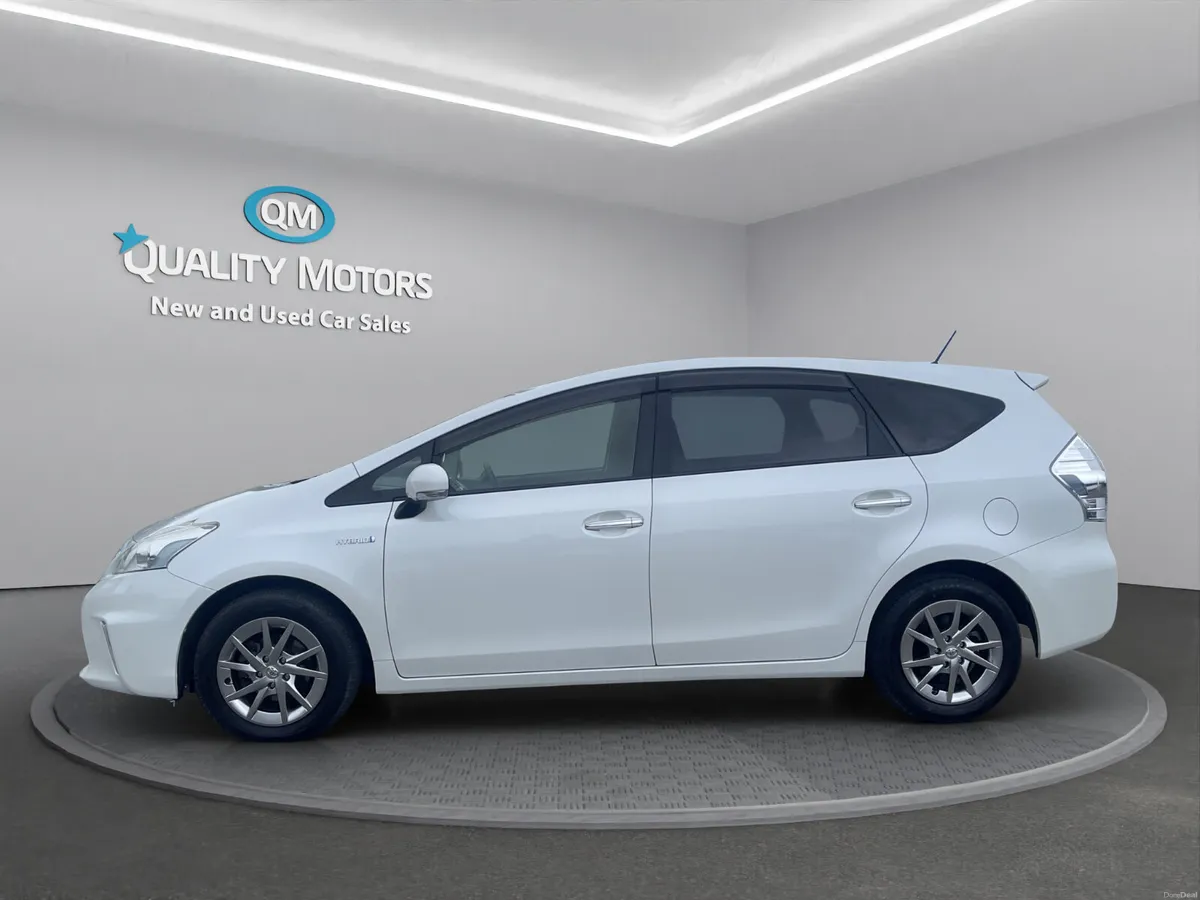 2014 PRIUS ALPHA HYBRID (S44) - Image 4