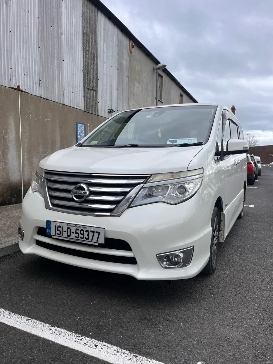 Nissan Serena - Image 2
