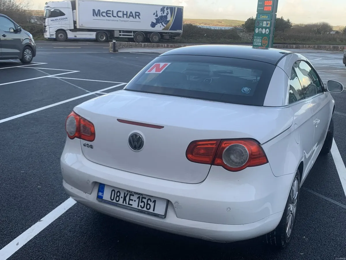 Volkswagen Eos 2008 - Image 2