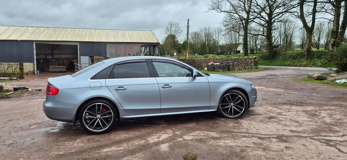 Audi A4 2009 - Image 4