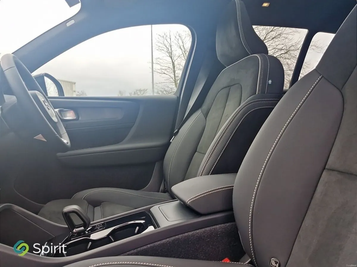 Volvo XC40 Fully Electric, Single Motor, 231hp, Ul - Image 4