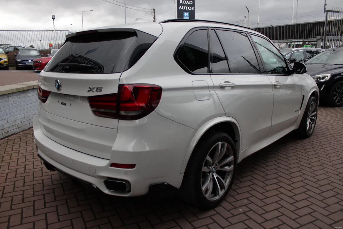 X-DRIVE M-SPORT PRO EDITION AUTO  // STUNNING CAR - Image 4