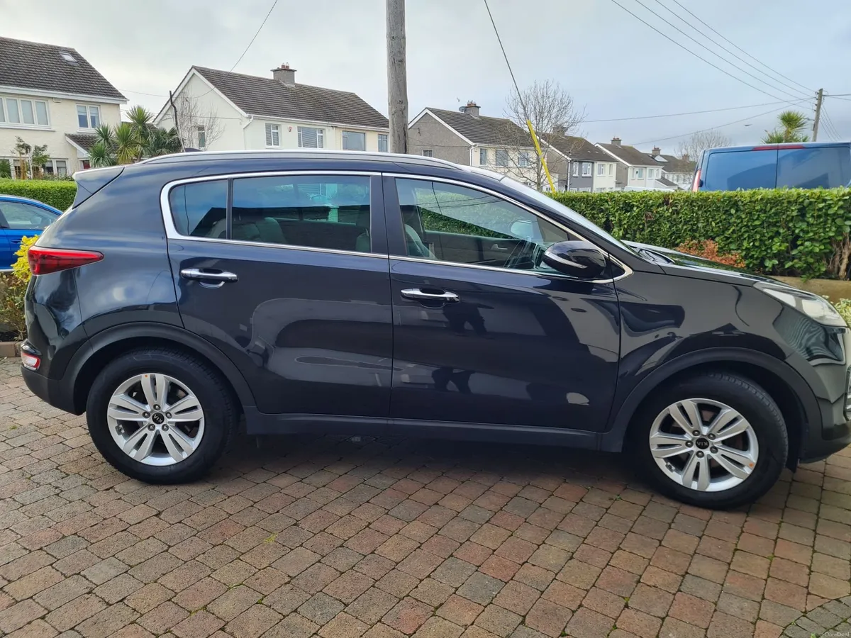 Kia Sportage 2017 - Image 2