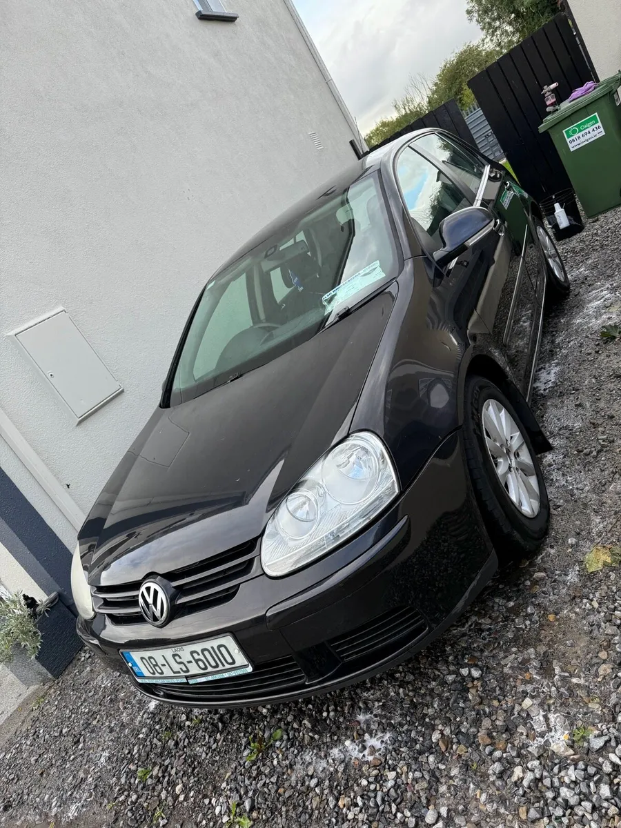 VW Golf - Image 1