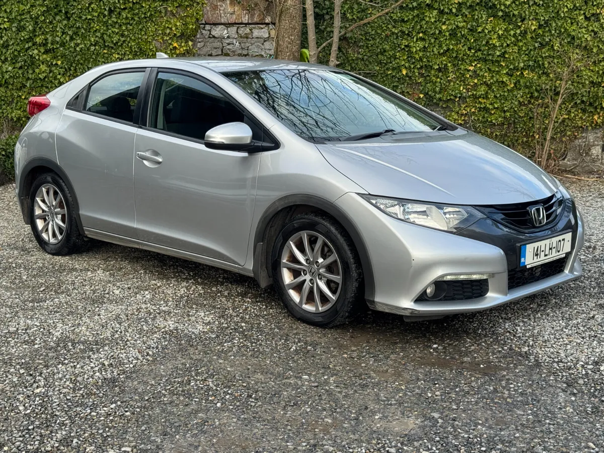 2014 Honda Civic 6 Speed Manual - Image 1