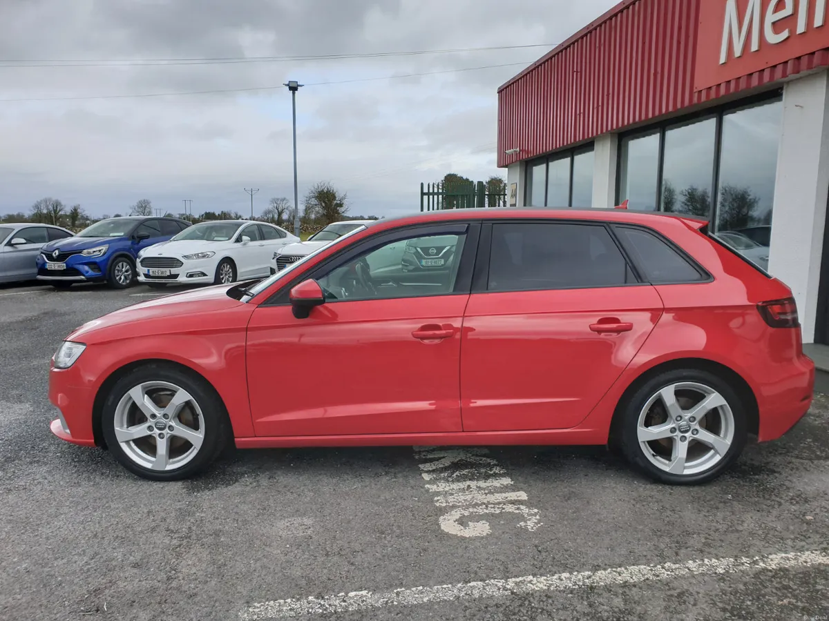 Audi A3 1.6TDI SPORT - Image 3