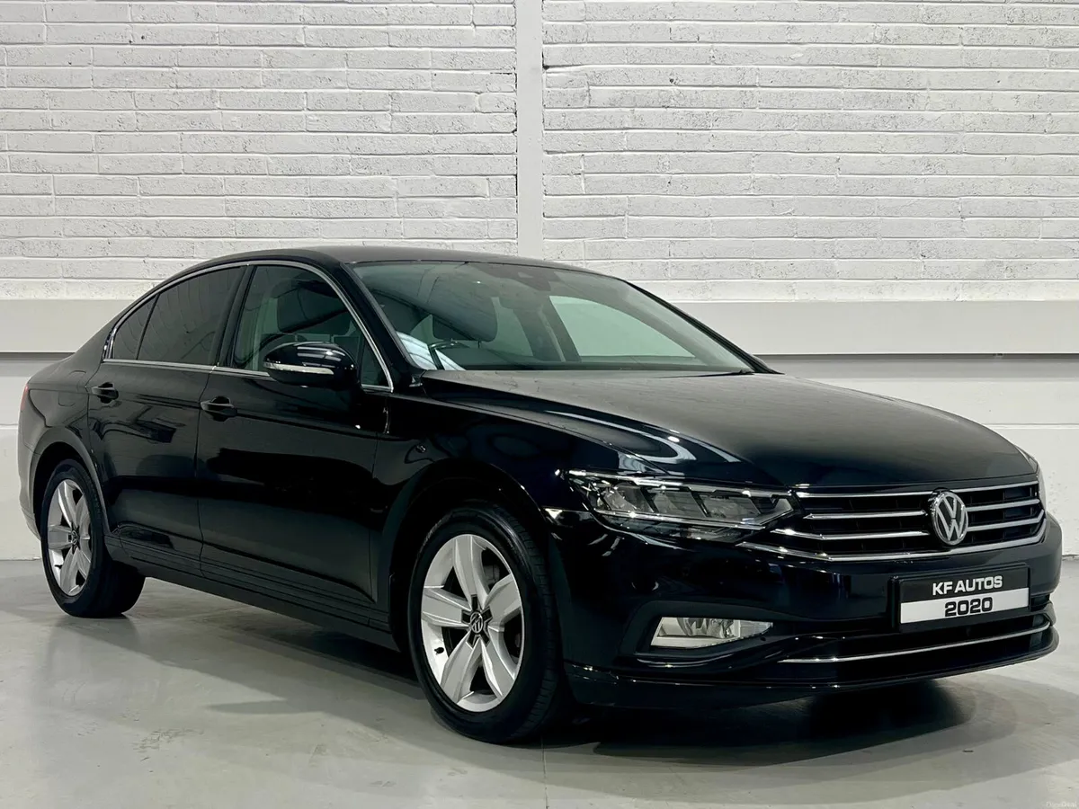 Volkswagen Passat SE 1.6TDI 120bhp 4dr DSG S-Auto - Image 3