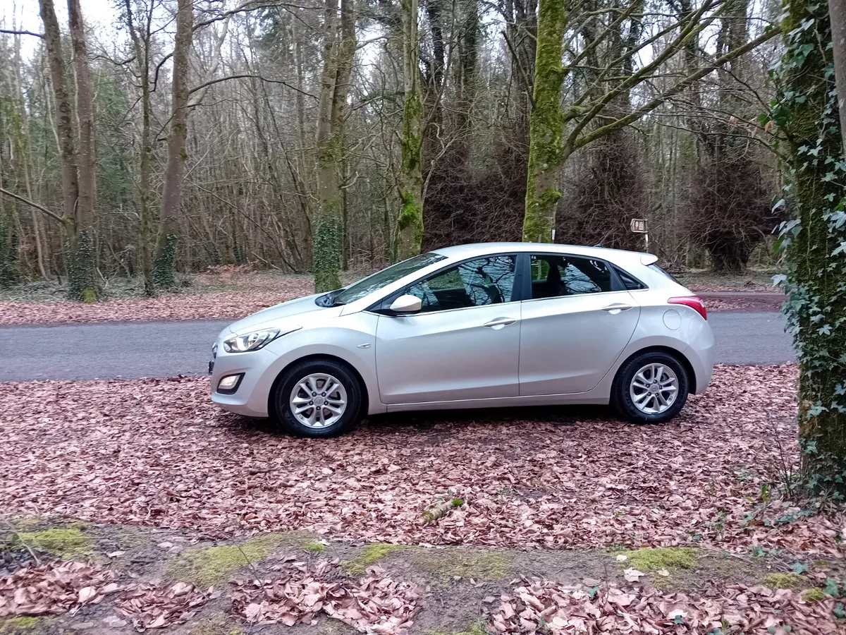 152 HYUNDAI i30, 1.6 CRDI 110 BHP 5 DOOR 6 SPEED - Image 4