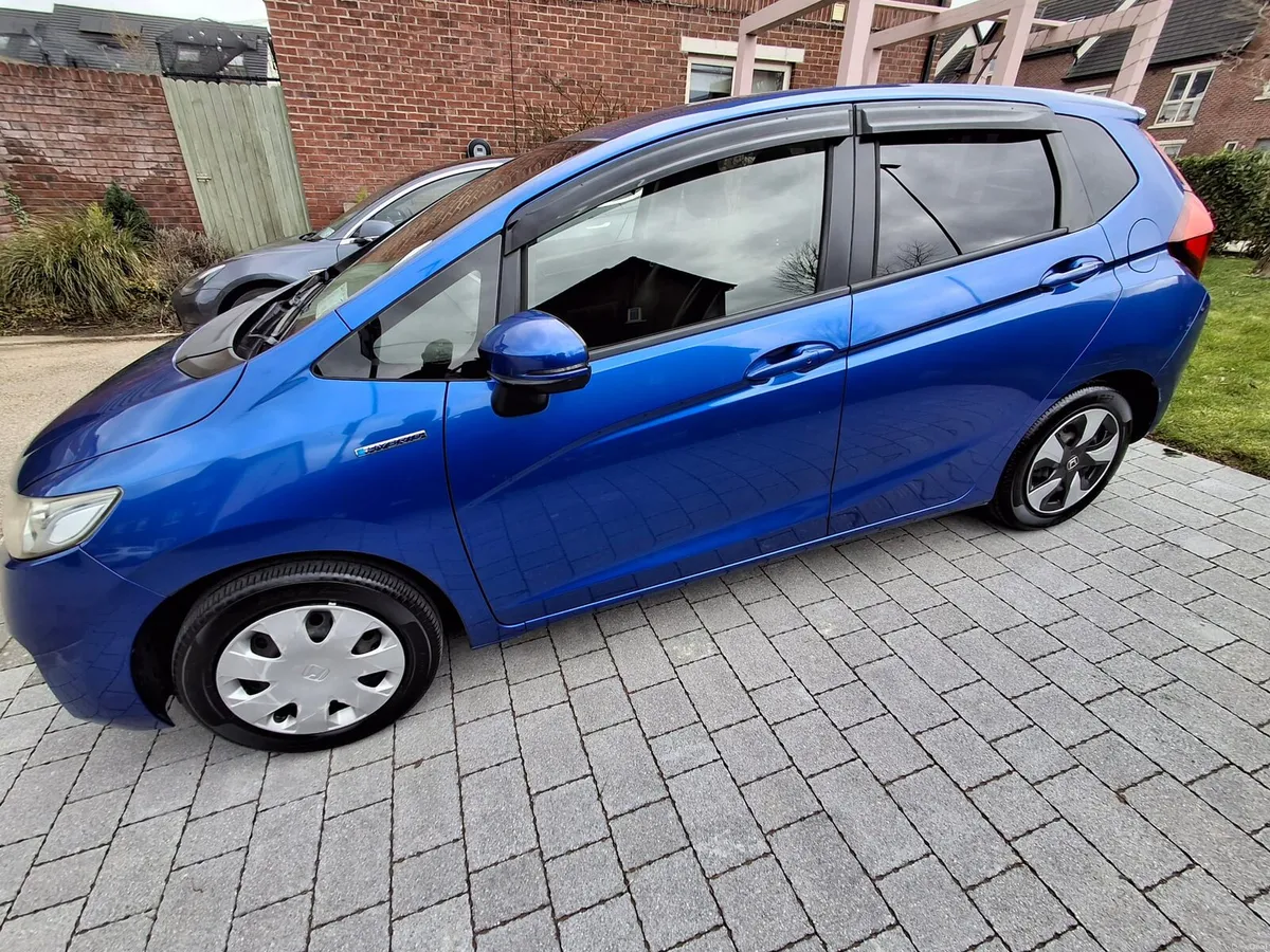 Honda Fit - Image 2