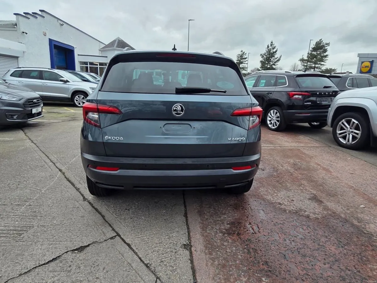 Skoda Karoq SE TECHNOLOGY TDI - Image 4