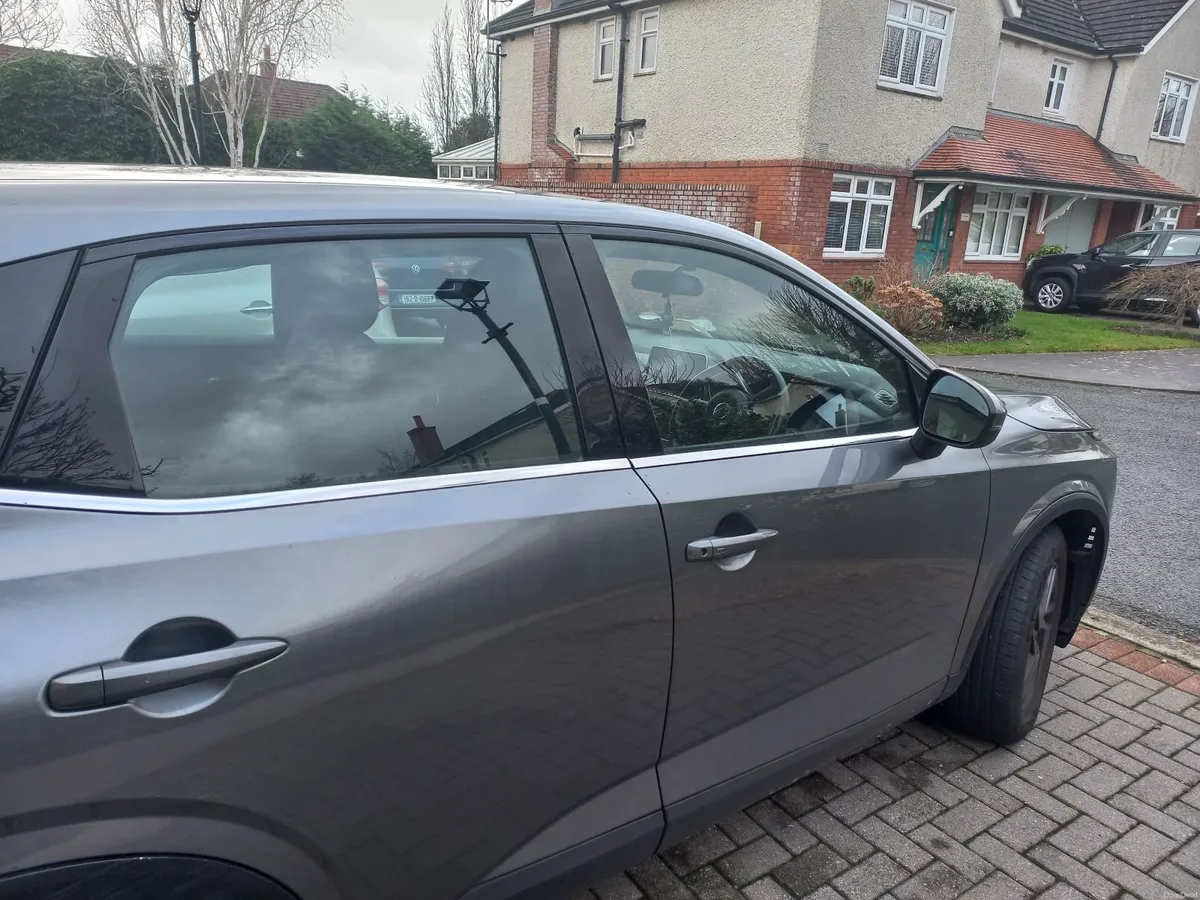 Nissan Qashqai 2022 - Image 4