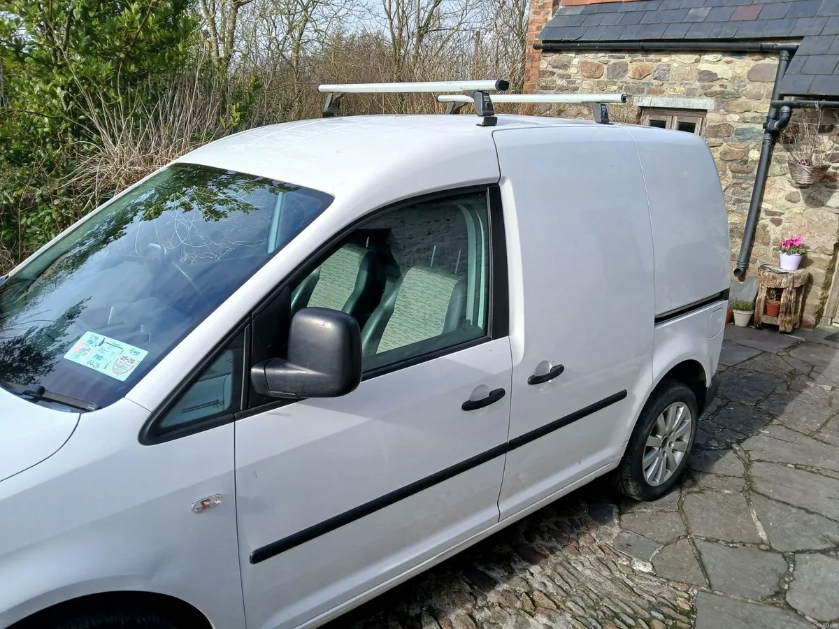 Volkswagen Caddy 2012  New CVRT - Image 4