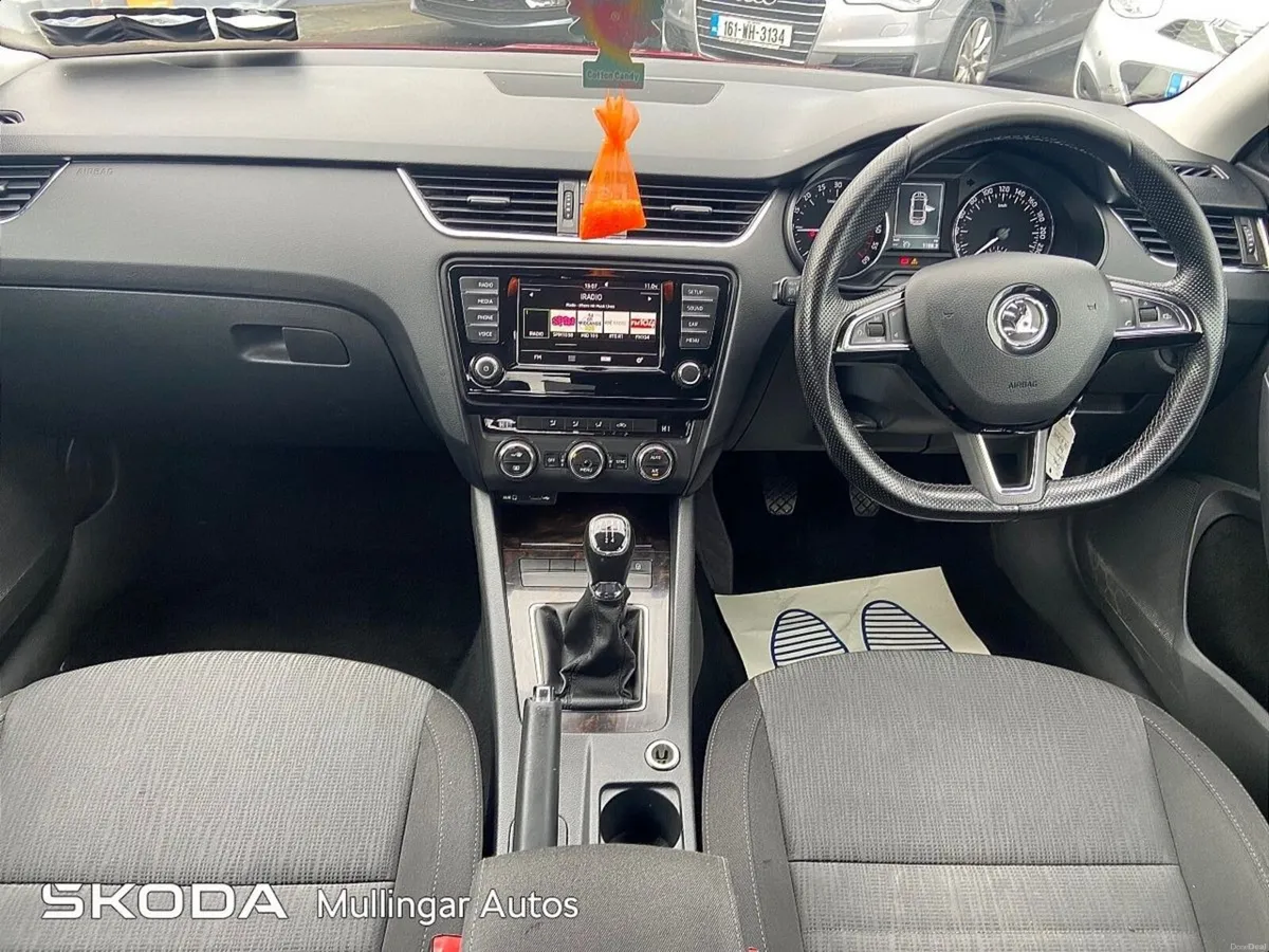 Skoda Octavia STYLE 1.6TDI 90HP - Image 2