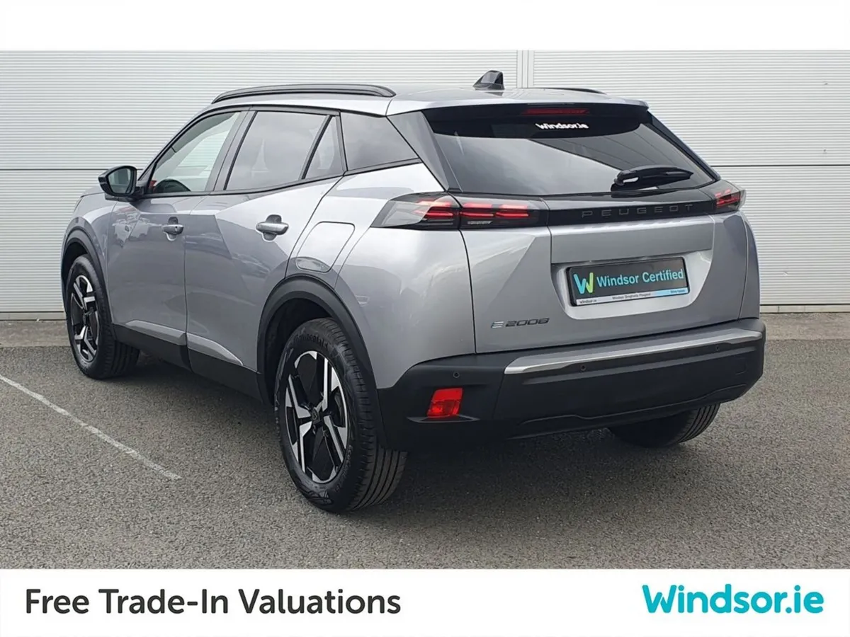 Peugeot 2008 e2008 Electric Allure (241)  **Price - Image 3