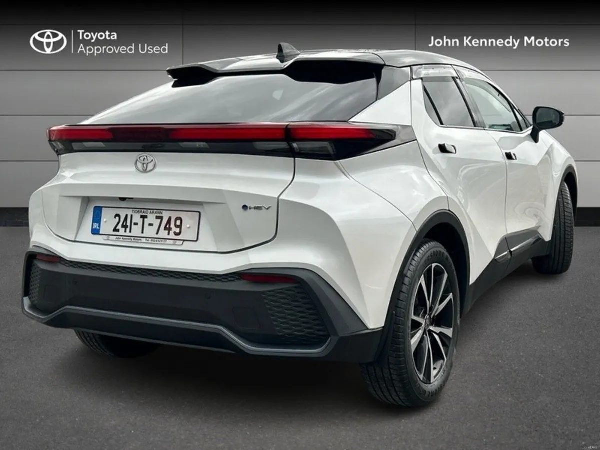 Toyota C-HR HYBRID SPORT+ - Image 2