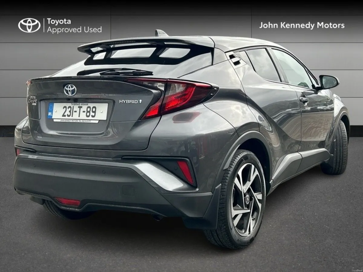Toyota C-HR HYBRID SPORT - Image 2