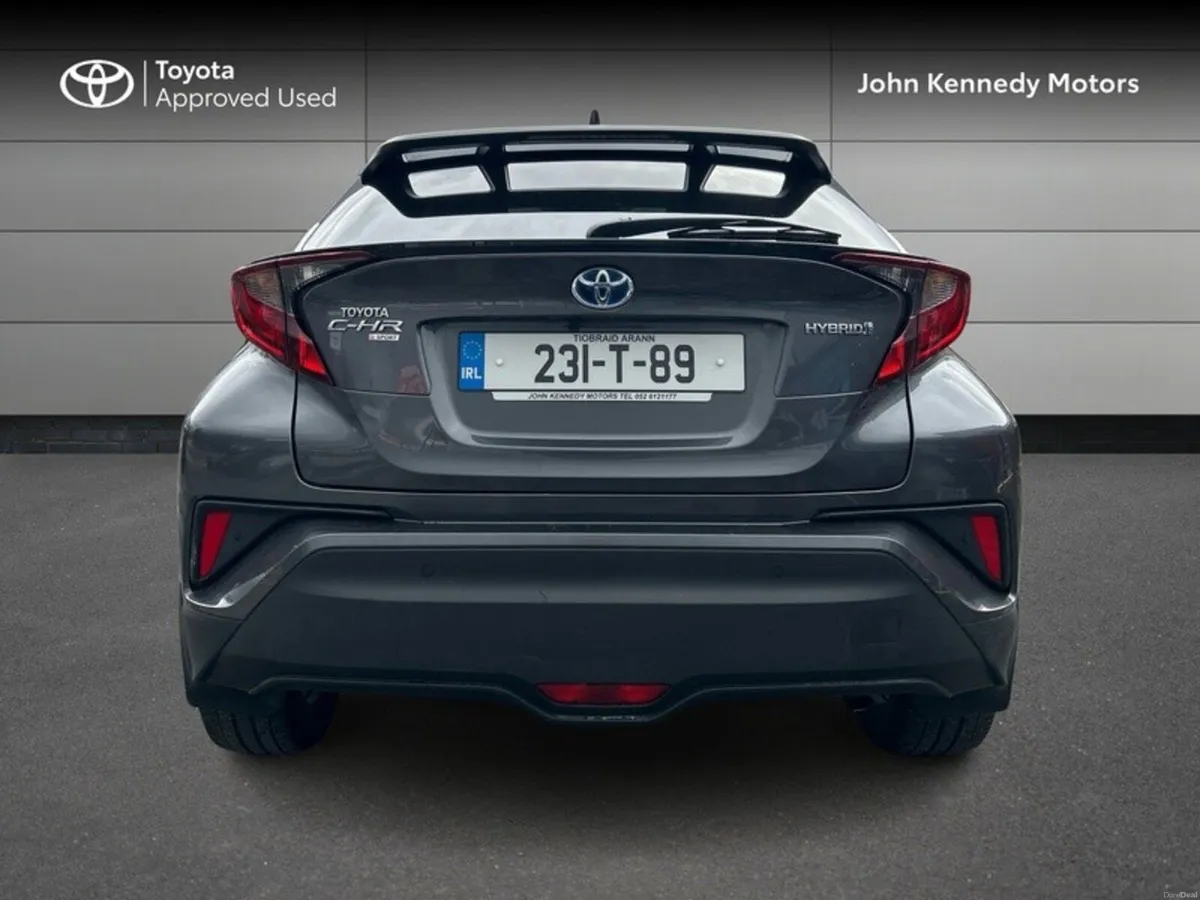 Toyota C-HR HYBRID SPORT - Image 4