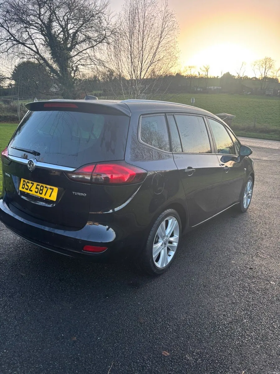 2018 Vauxhall Zafira 7 seater - Image 4