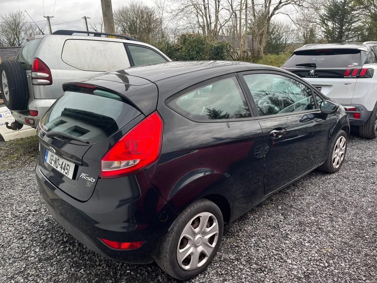 Ford Fiesta 2012 - Image 4
