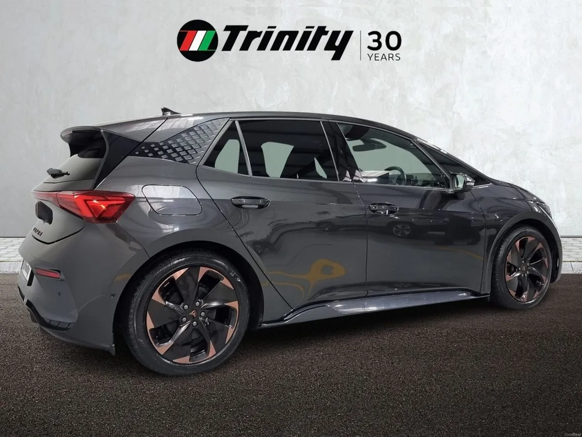 Cupra Born ** 58kWh ** 204BHP ** STUNNING EV ** TR - Image 3